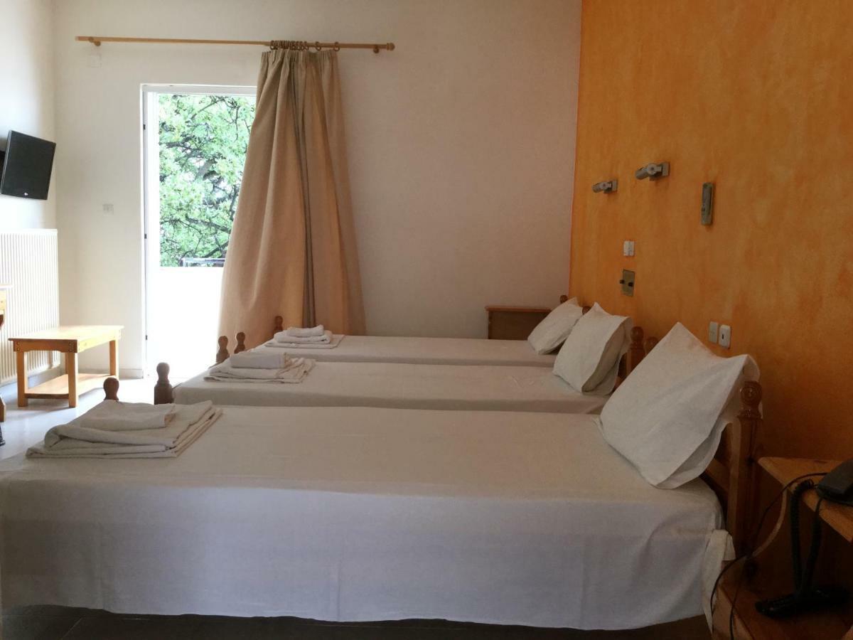 Hotel Kallithea Лутра Едипсу Екстериор снимка