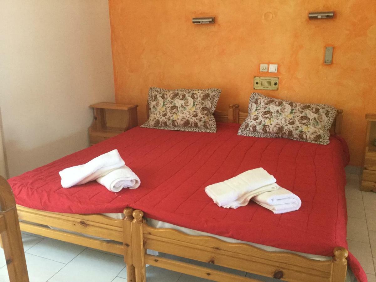 Hotel Kallithea Лутра Едипсу Екстериор снимка